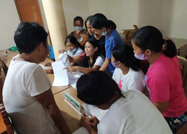 Community Focus Group Discussion in Barangay Quitago, Guinobatan facilitated by Dr. Catherine de Luna
