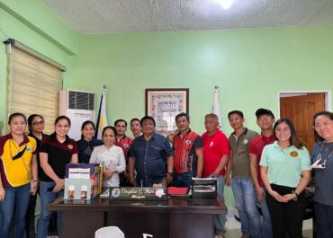 Courtesy meeting of ITMoB Project staff with Mayor Virgilio Flor along with some members of Sangguniang Bayan ng Bagulin, La Union