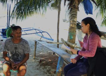 Fishing-household-questionnaire-administration-with-a-municipal-fisher-at-Sitio-Panindigan-Brgy.-Poblacion-San-Vicente-Palawan